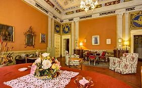 Residenza Storica Palazzo Ricciarelli